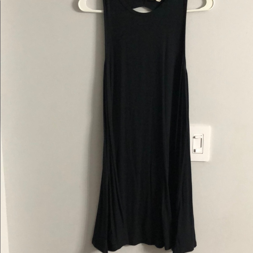 Soft and sexy shift dress black